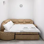 тиха в центрі * إلفيف