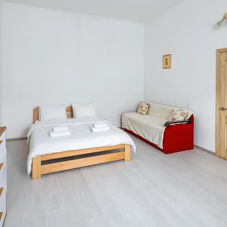 тиха в центрі зі світлом Apartment *
