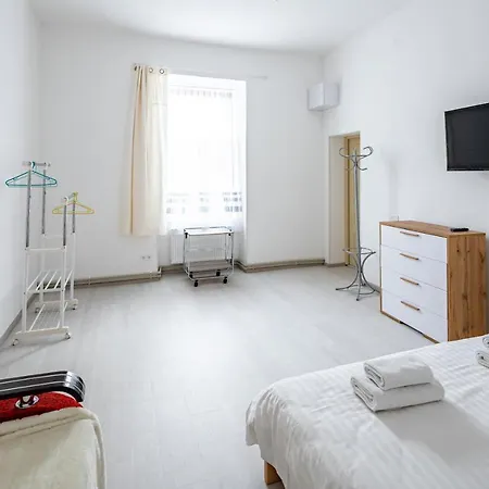 тиха в центрі зі світлом Apartment
